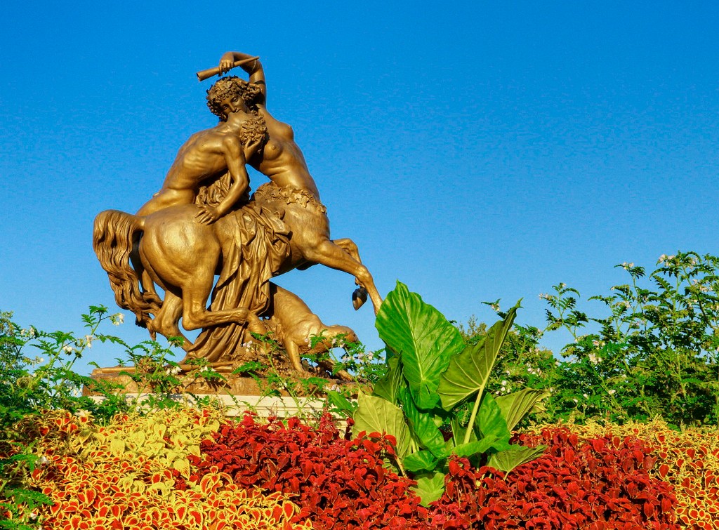 Statue