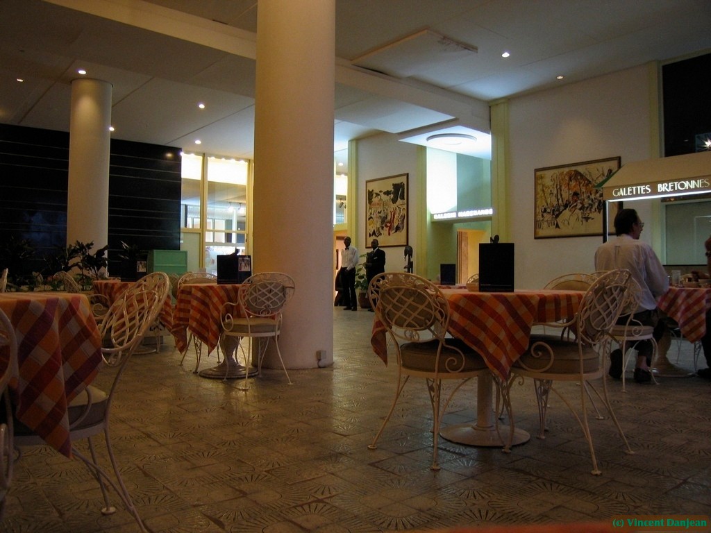 image00104