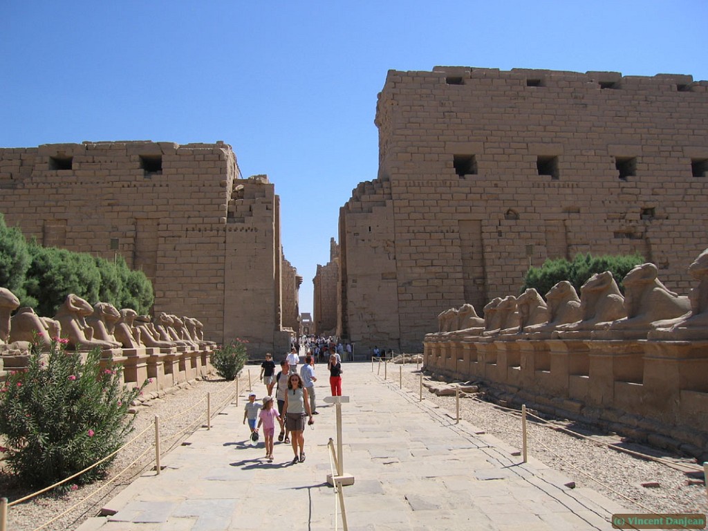 ierpyloneetcriosphinx3-karnak