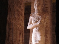 abousimbelinterieur2.jpg