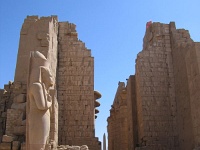 iiemepylone-karnak.jpg