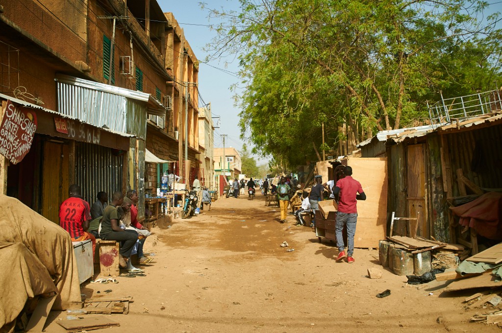 Oui c'est juste une rue