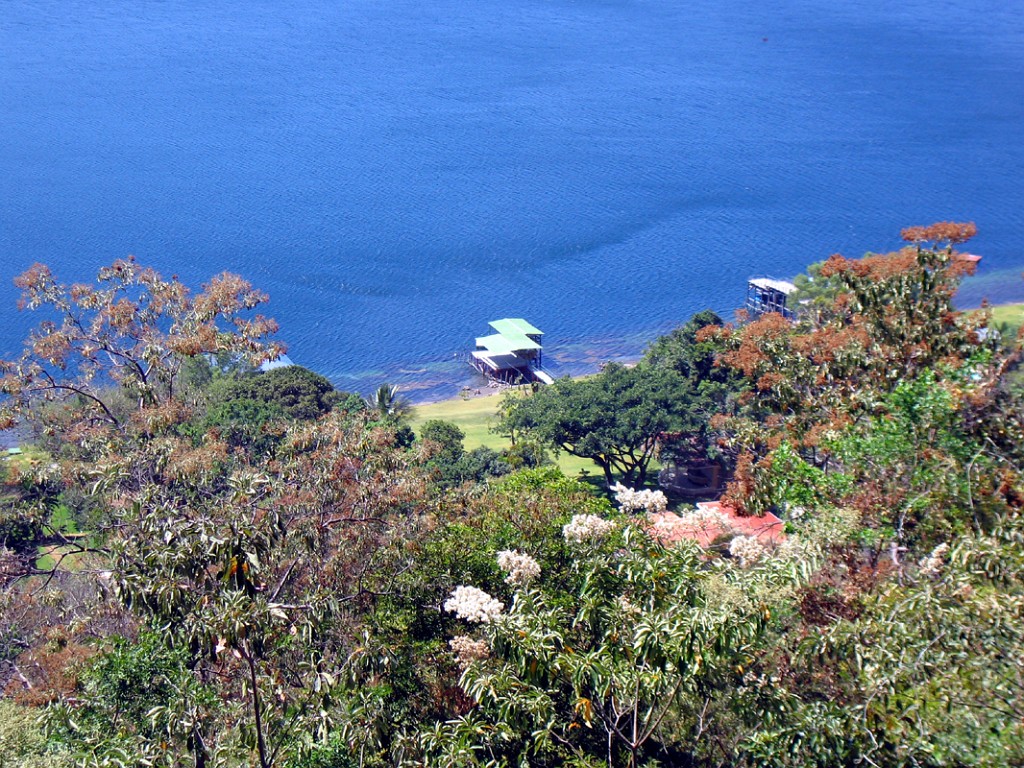 200602049-coatepequecaldera