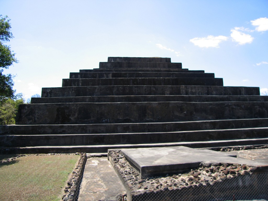 200602063-tazumal
