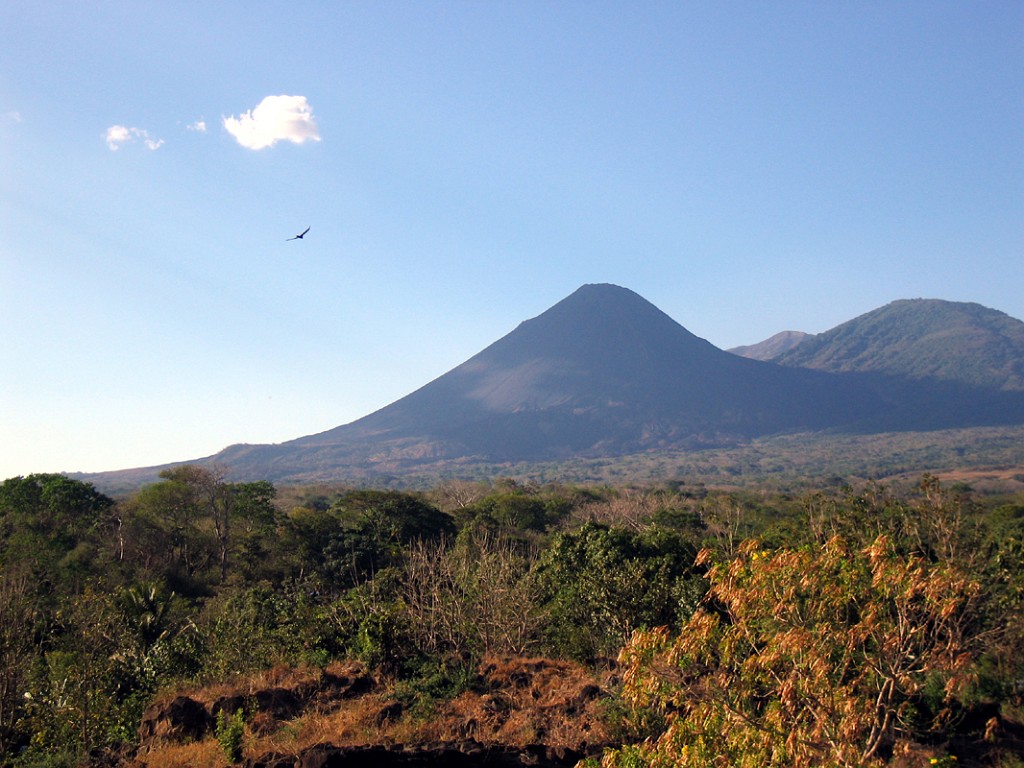 200602114-santaanavolcano