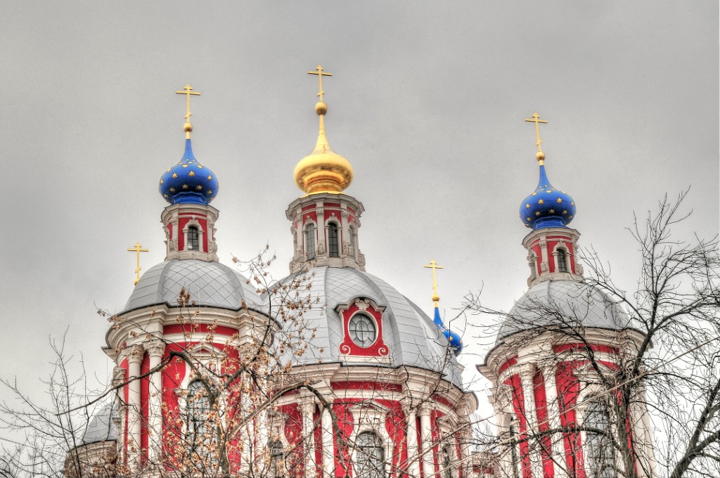 Quartier Zamoskvorietchié (et encore je pourrais l'écrire en russe :)! Eglise baroque du Pape St-Clément (1720)