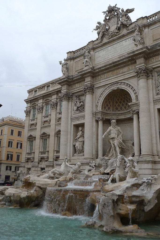 rome-l1010021