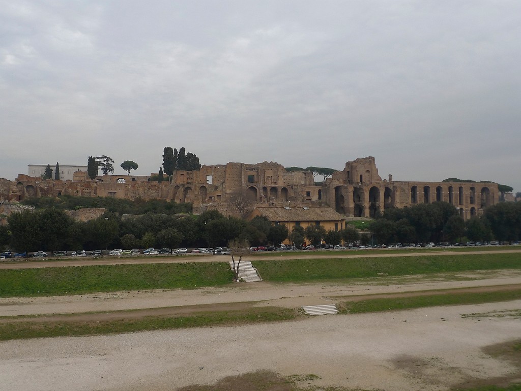 rome-l1010065