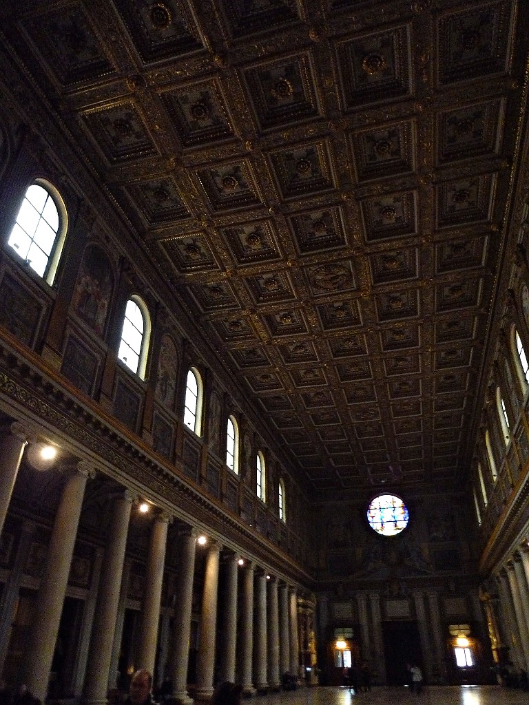 rome-l1010106