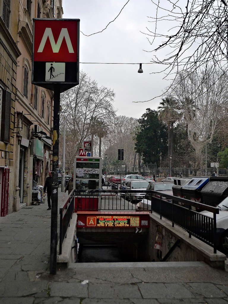 rome-l1010107