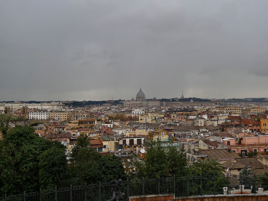 rome-l1010119